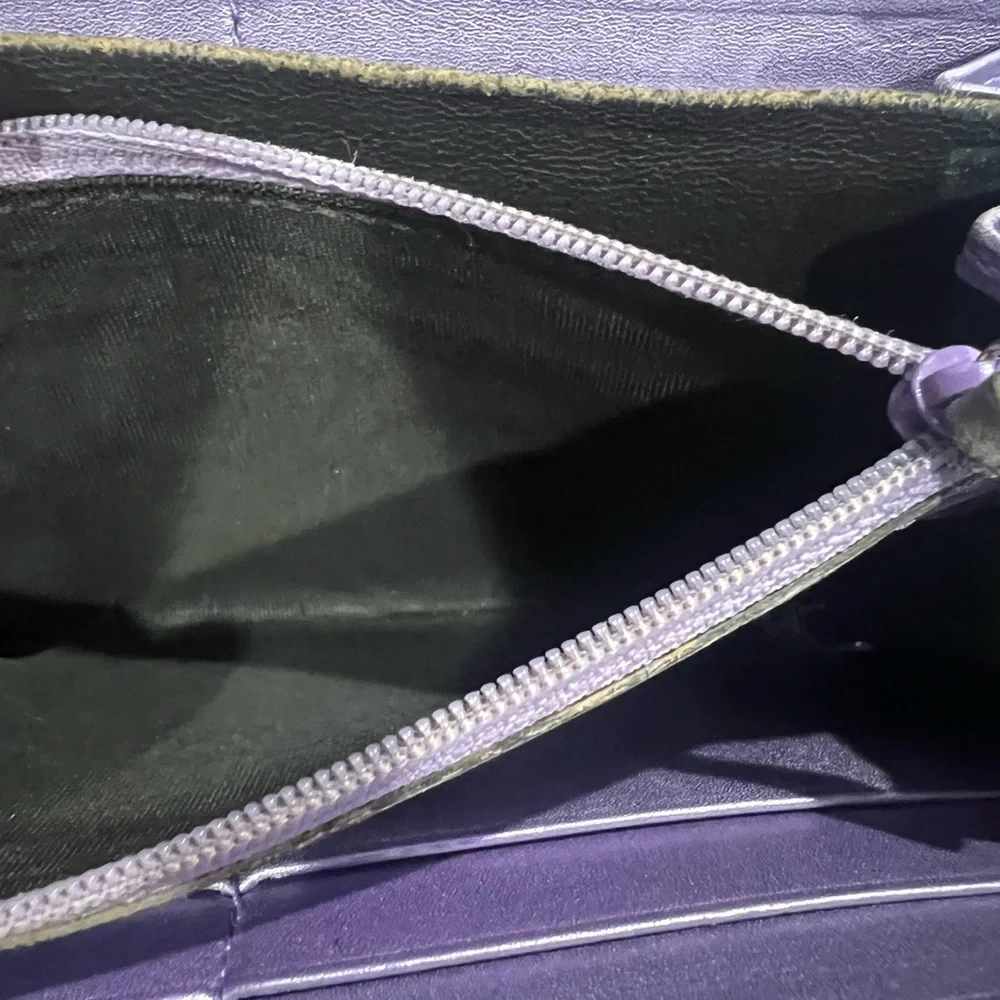 Gucci Brown and Purple Monogram Wallet - Picture 6 of 15